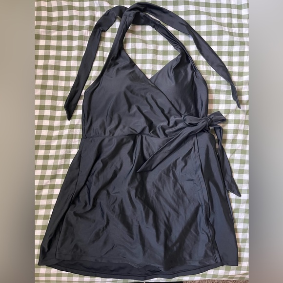 J. Crew Wrap Swim Dress Black Size 4 - Picture 1 of 6